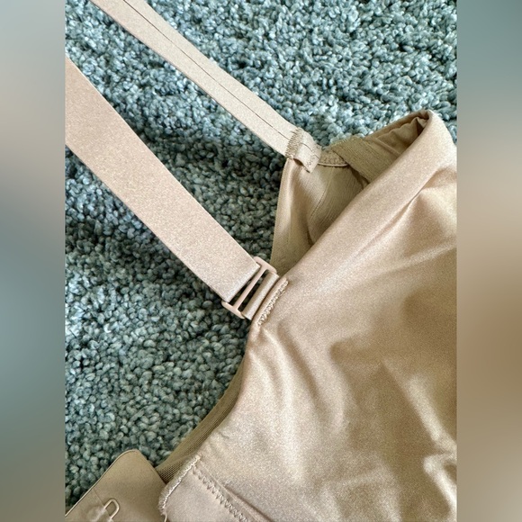 SKIMS UNLINED BALCONETTE BRA-Ochre-36D - Picture 9 of 11